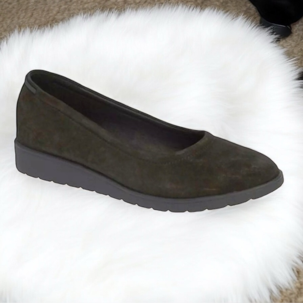 $195 Eileen Fisher Nubuck Tumbled Ballet Shoes 7 1/2 Black 1" Wedge 7.5 Comfy